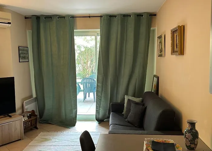 Vacation By The Sea Menton