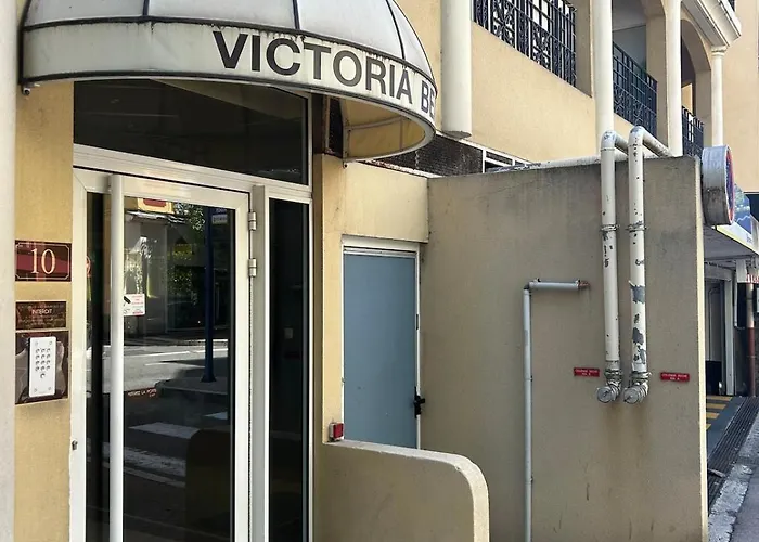 Vacation By The Sea 멍똥